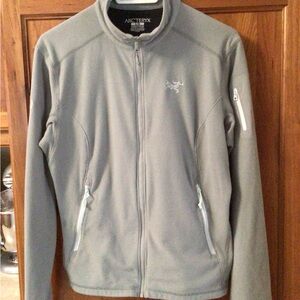 Arc'teryx Light Gray Performance Jacket with Full Zip and Stand Up Collar